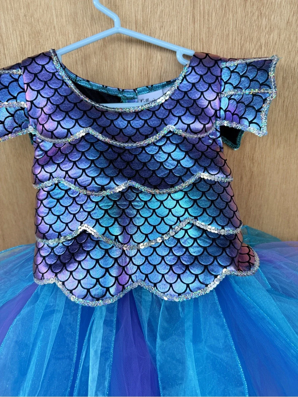 Gillian’s Closet Mermaid Costume Dress Blue Purple Tulle Tail Fin Size 5